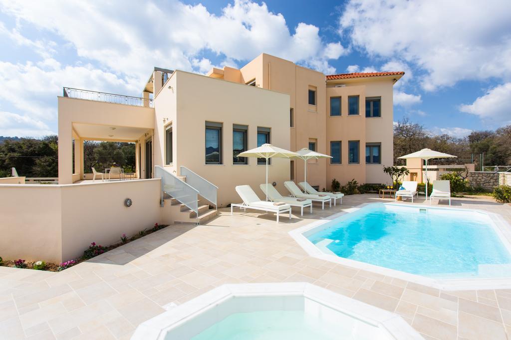 Deluxe Villa Ianthos - Outdoor Hot Tub & Kids Pool Gállos Eksteriør billede