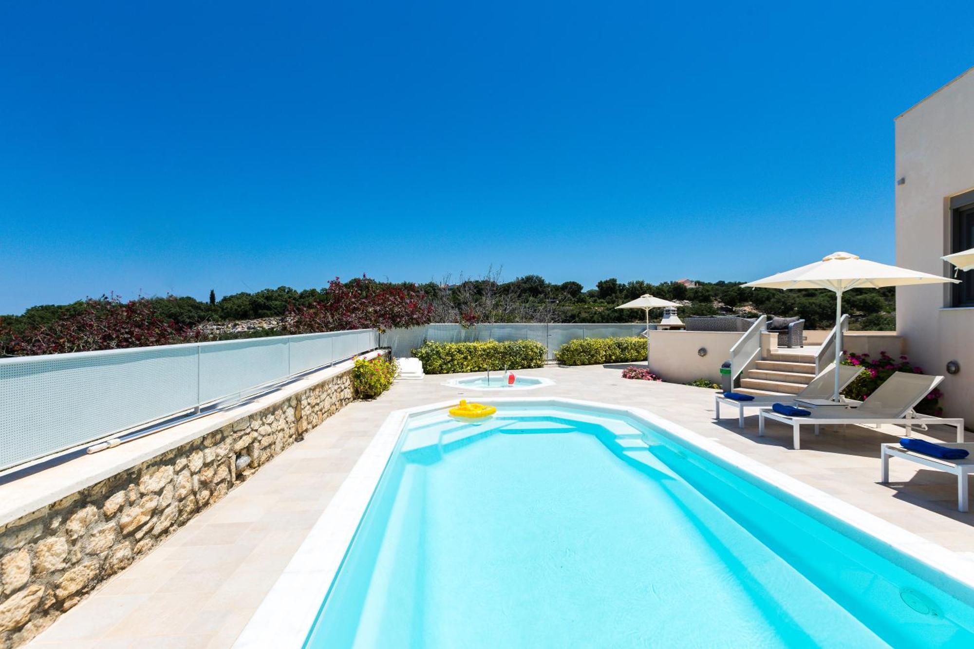 Deluxe Villa Ianthos - Outdoor Hot Tub & Kids Pool Gállos Eksteriør billede